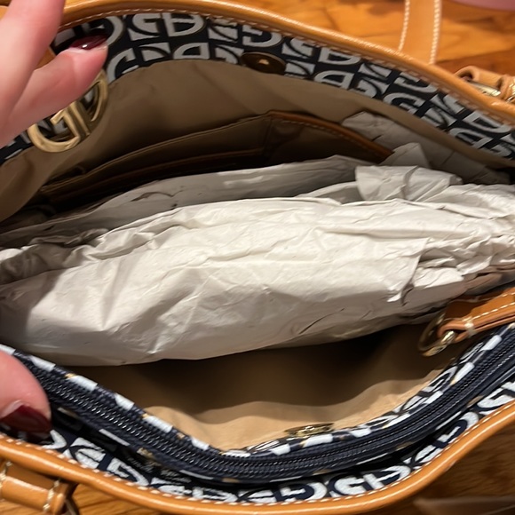 Giani Bernini Bag - Picture 3 of 7